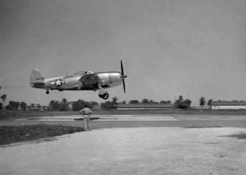 P-47 THUNDERBOLT – THE JUG – AT BORINQUEN FIELD 1944